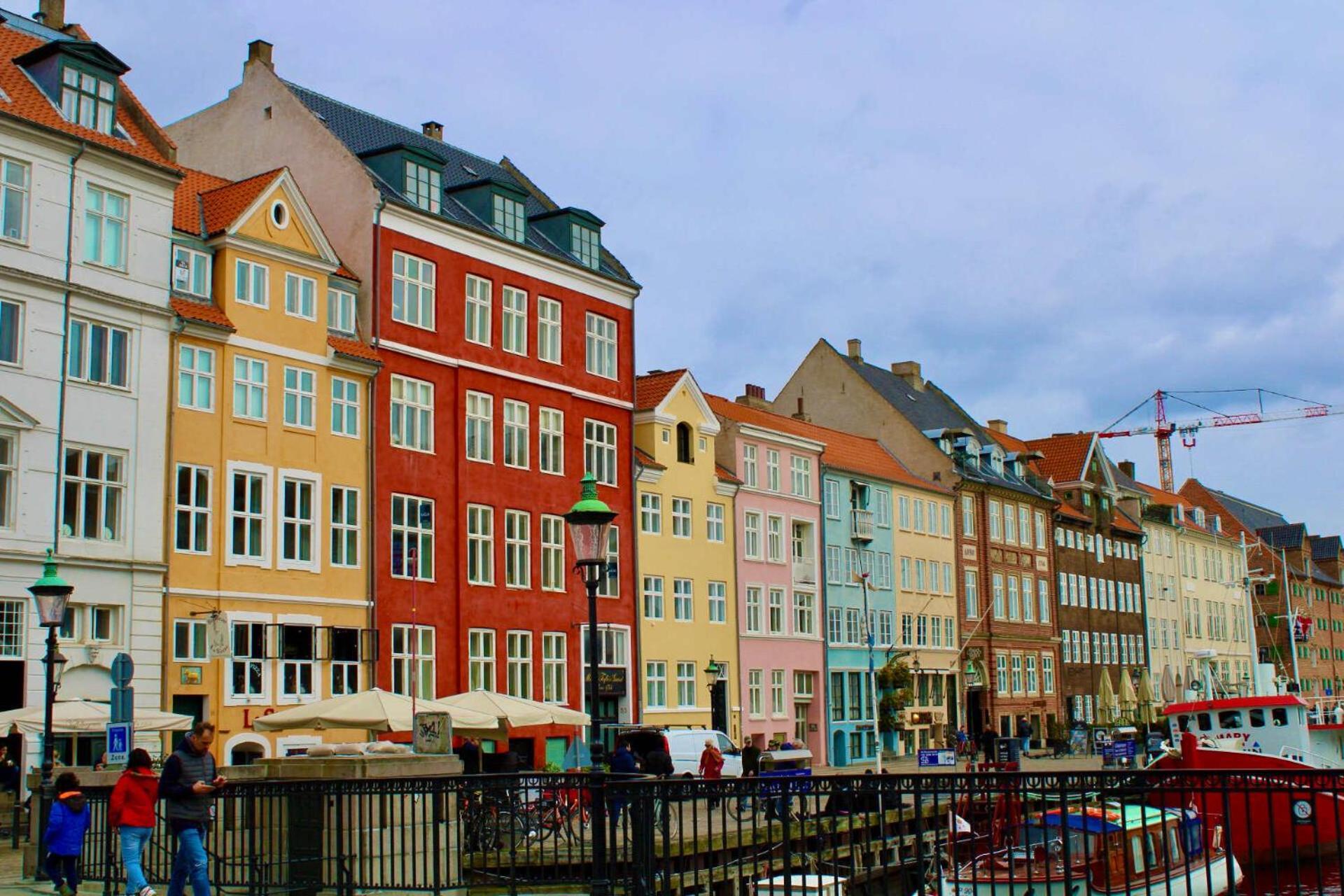 2 Bedroom In Heart Of Vesterbro Apartment